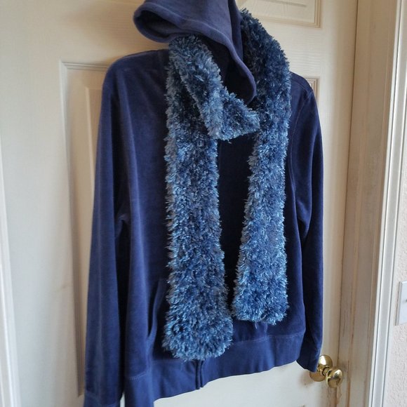 Plush Eyelash Scarf - Picture 2 of 12